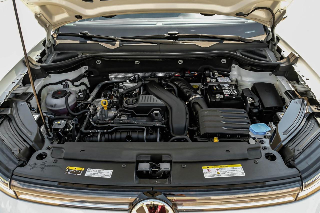 2025 Volkswagen Taos 1.5T SEL Richardson TX
