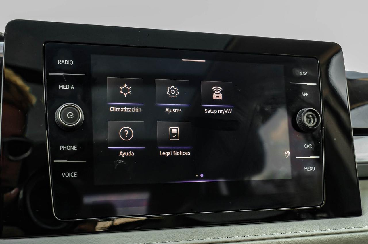 2025 Volkswagen Taos 1.5T SEL Richardson TX