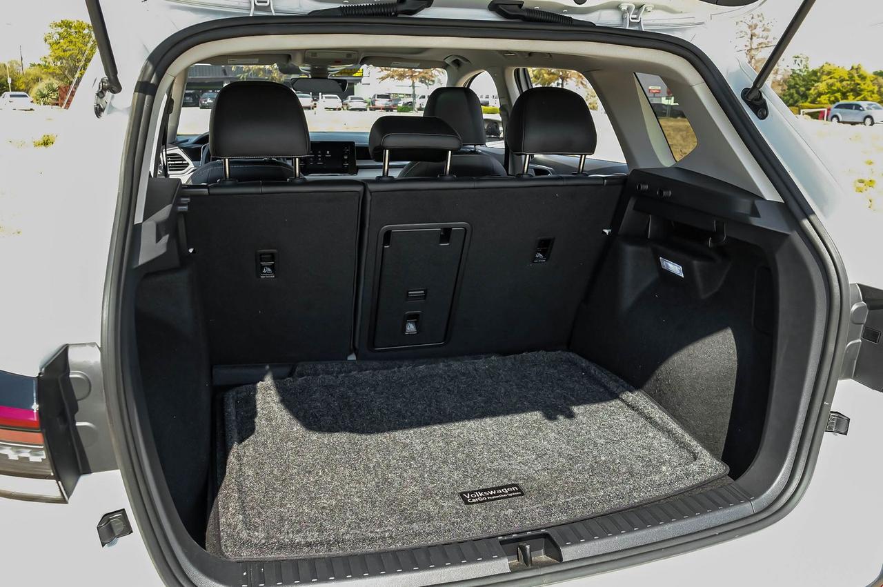 2025 Volkswagen Taos 1.5T SEL Richardson TX