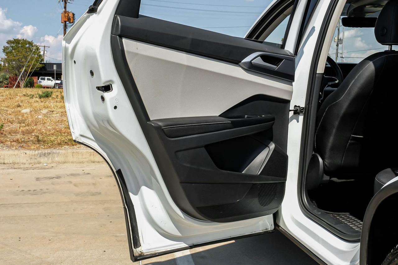 2025 Volkswagen Taos 1.5T SEL Richardson TX