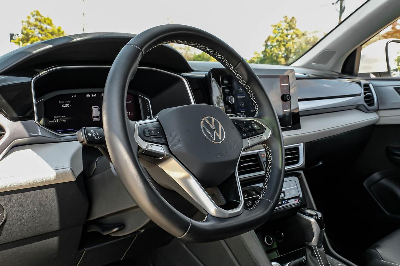 2025 Volkswagen Taos 1.5T SEL Richardson TX