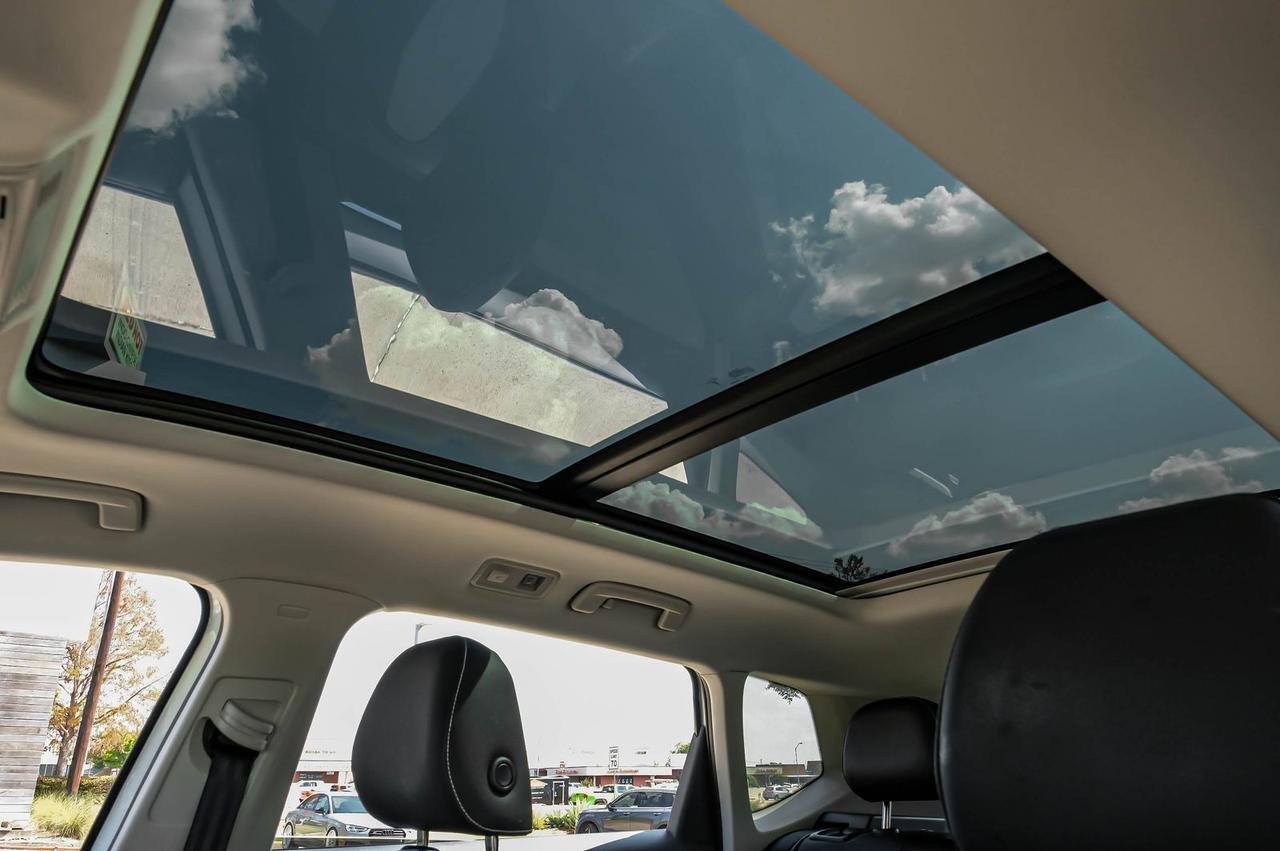 2025 Volkswagen Taos 1.5T SEL Richardson TX