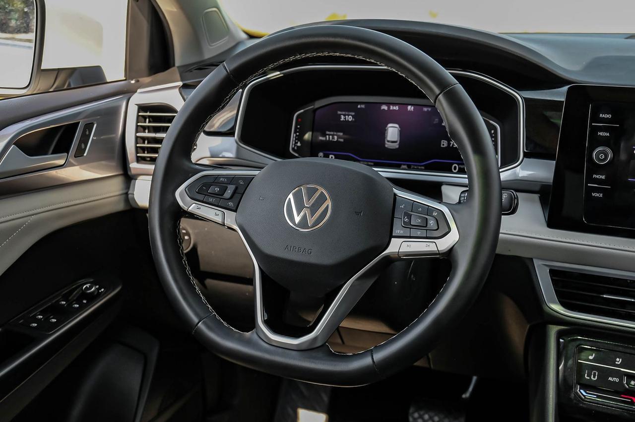 2025 Volkswagen Taos 1.5T SEL Richardson TX