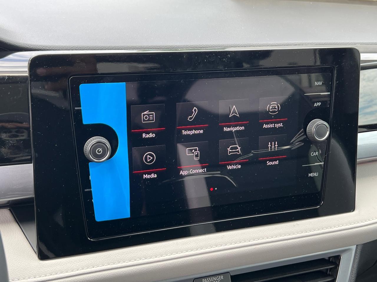 2025 Volkswagen Taos 1.5T SEL Hagerstown MD