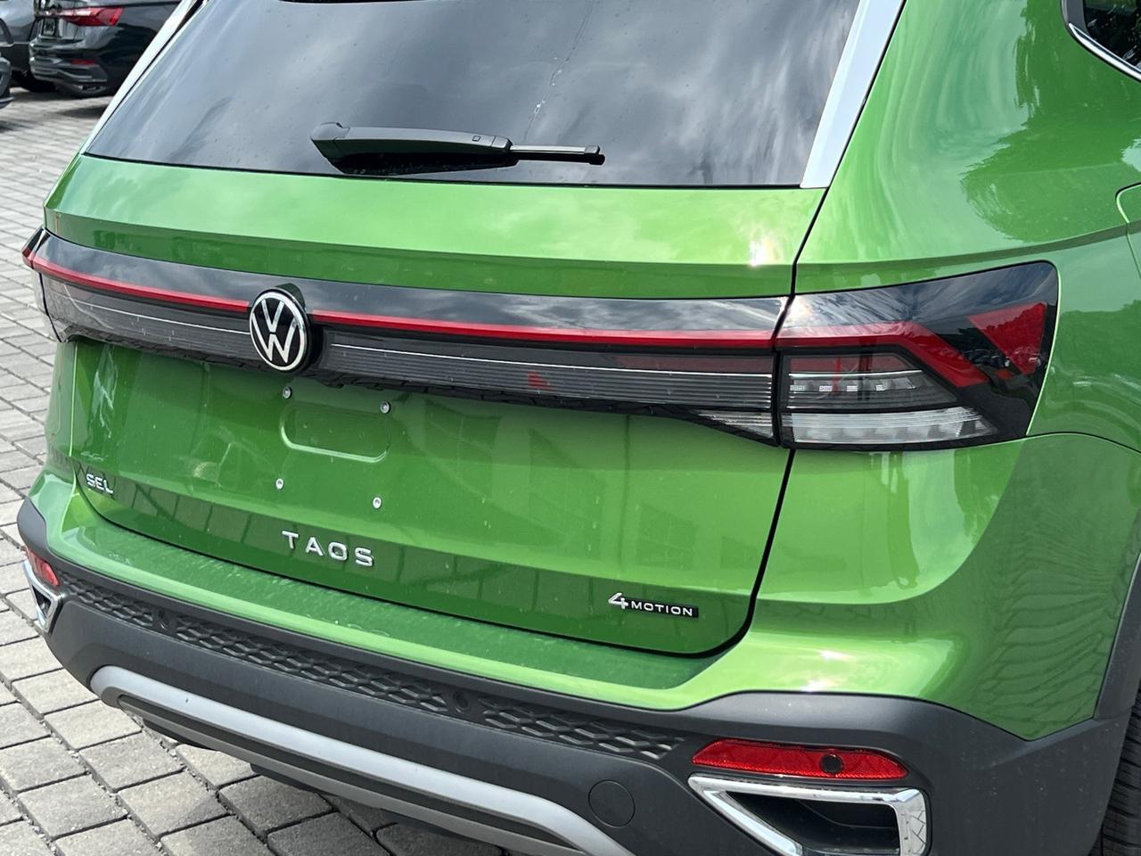 2025 Volkswagen Taos 1.5T SEL Hagerstown MD