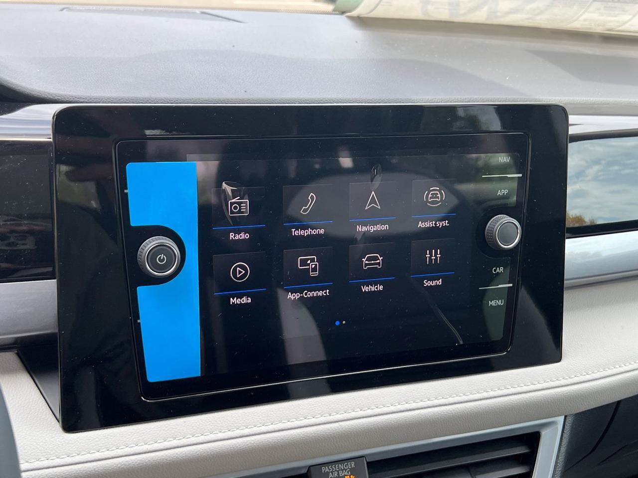 2025 Volkswagen Taos 1.5T SEL Hagerstown MD