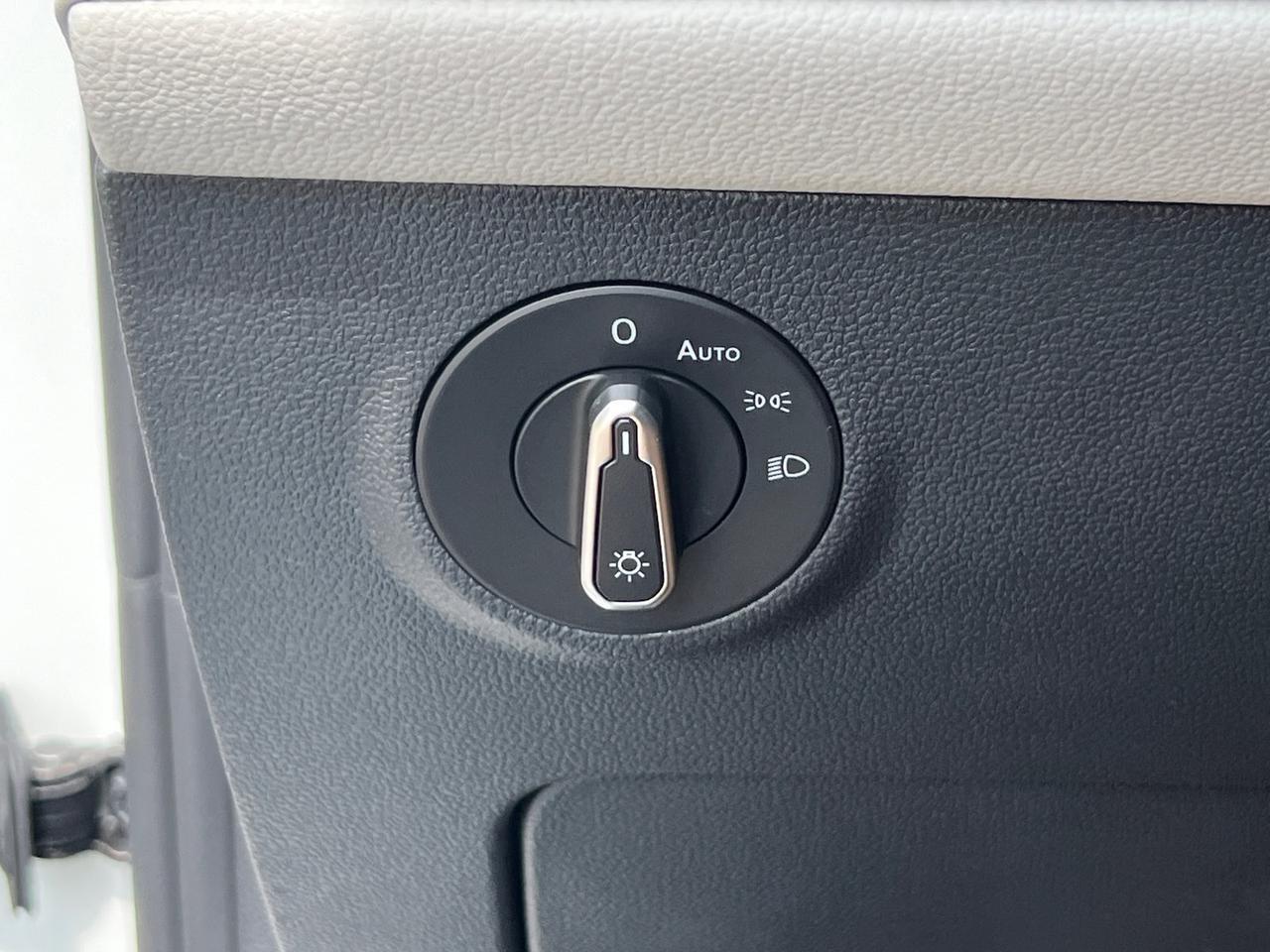 2025 Volkswagen Taos 1.5T SEL Hagerstown MD