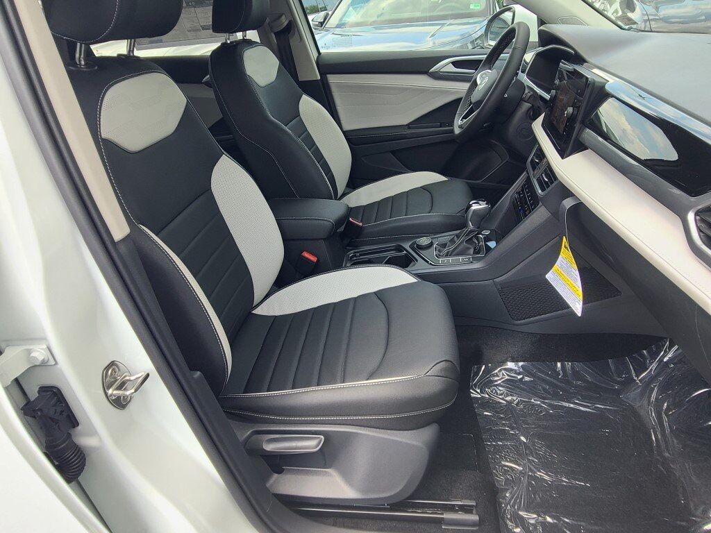 2025 Volkswagen Taos 1.5T SEL Springfield VA