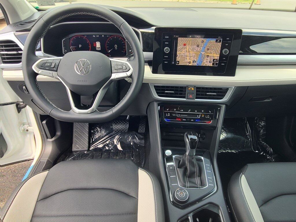 2025 Volkswagen Taos 1.5T SEL Springfield VA