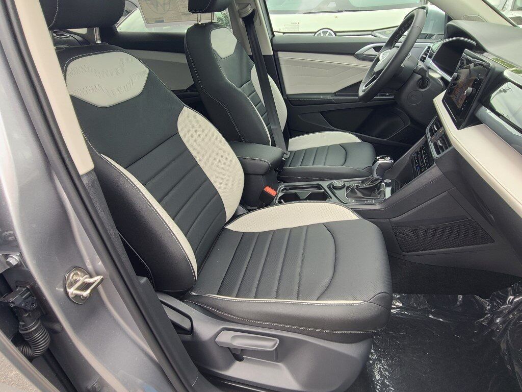 2025 Volkswagen Taos 1.5T SEL Springfield VA