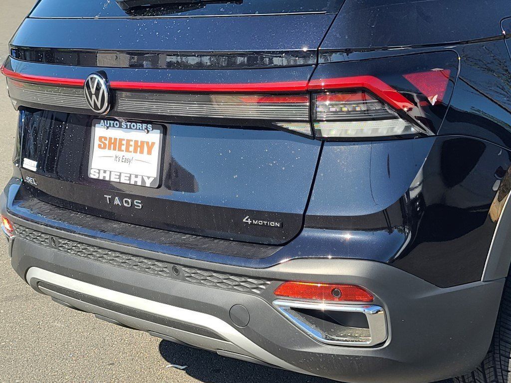 2025 Volkswagen Taos 1.5T SEL Springfield VA