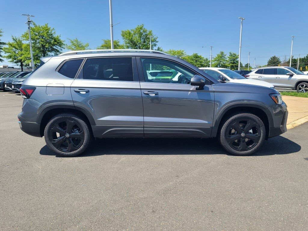 2025 Volkswagen Taos 1.5T SEL Springfield VA