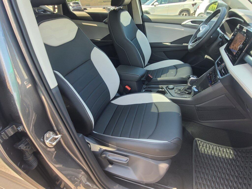 2025 Volkswagen Taos 1.5T SEL Springfield VA