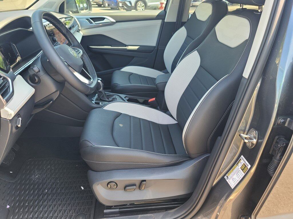 2025 Volkswagen Taos 1.5T SEL Springfield VA