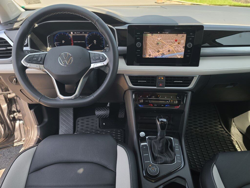 2025 Volkswagen Taos 1.5T SEL Springfield VA