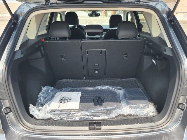 2025 Volkswagen Taos 1.5T SEL Springfield VA