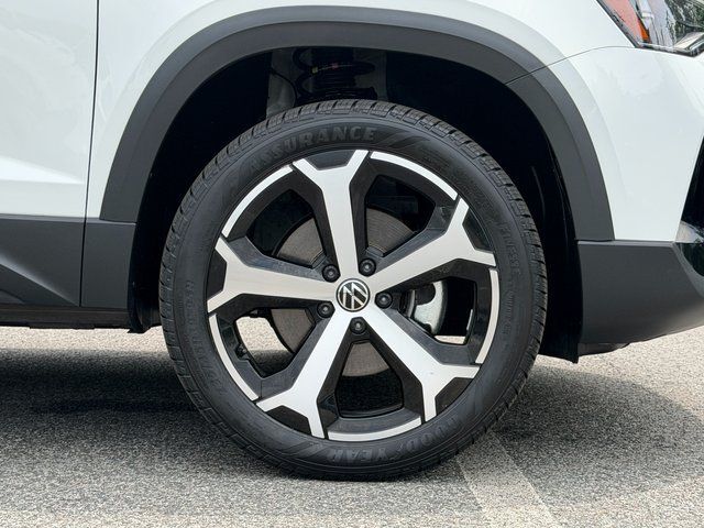 2025 Volkswagen Taos 1.5T SEL Springfield VA