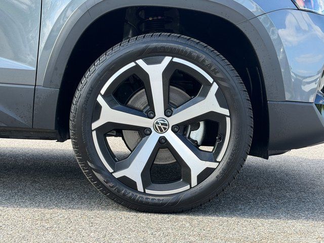 2025 Volkswagen Taos 1.5T SEL Springfield VA