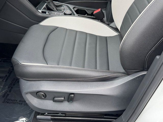 2025 Volkswagen Taos 1.5T SEL Springfield VA