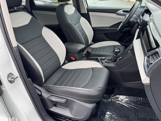 2025 Volkswagen Taos 1.5T SEL Springfield VA