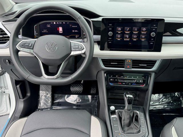 2025 Volkswagen Taos 1.5T SEL Springfield VA