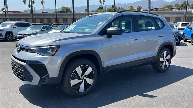 2025 Volkswagen Taos S 4Motion Corona CA