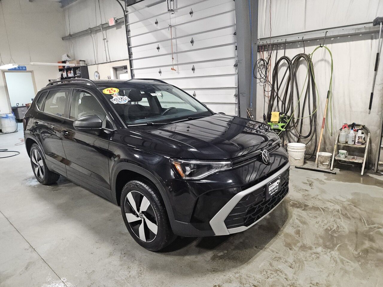 2025 Volkswagen Taos S