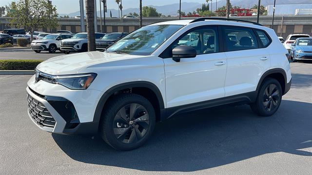 2025 Volkswagen Taos S Corona CA