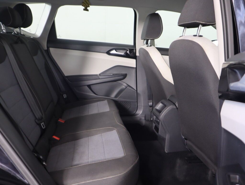 2025 Volkswagen Taos S Maumee OH