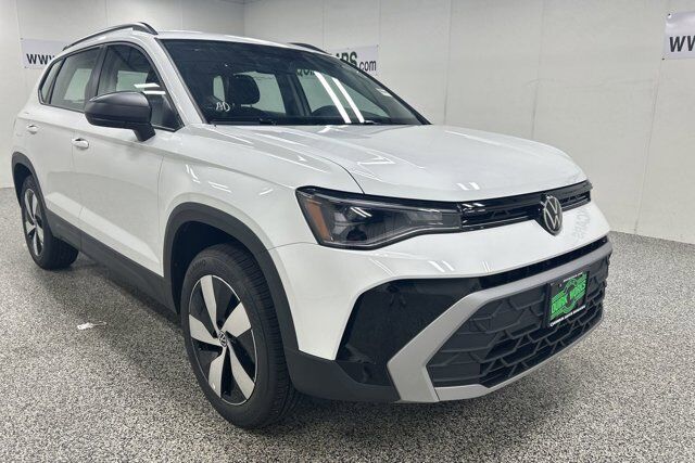 2025 Volkswagen Taos S Oshkosh WI