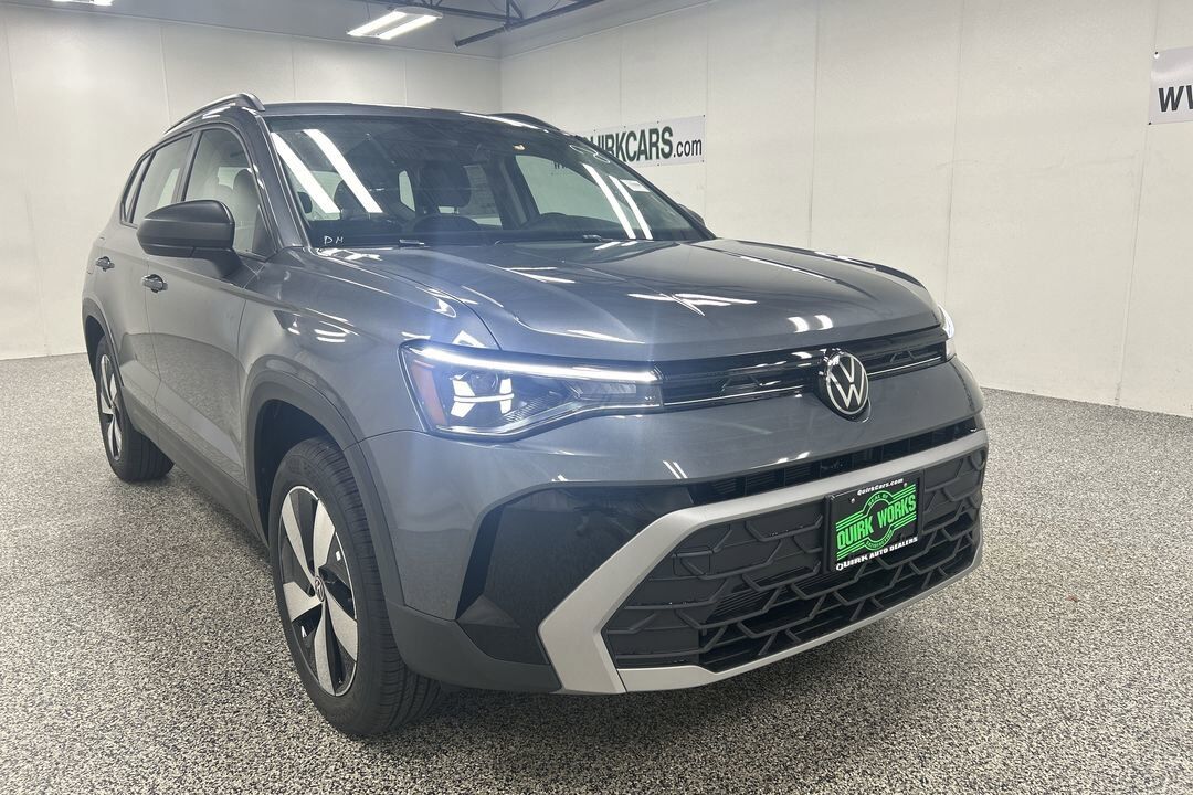 2025 Volkswagen Taos S Oshkosh WI