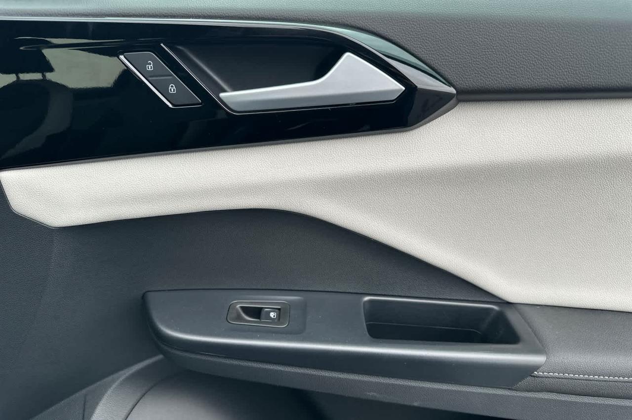 2025 Volkswagen Taos S Roseville CA