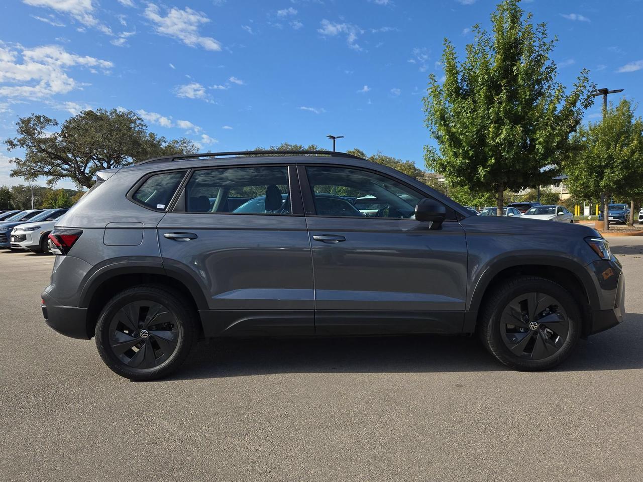 2025 Volkswagen Taos S