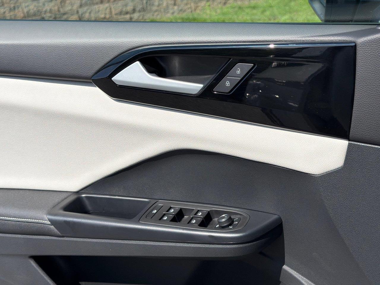 2025 Volkswagen Taos S Hagerstown MD