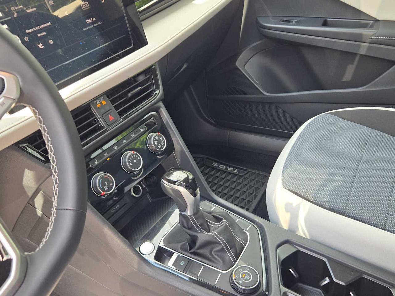 2025 Volkswagen Taos S Wellesley MA