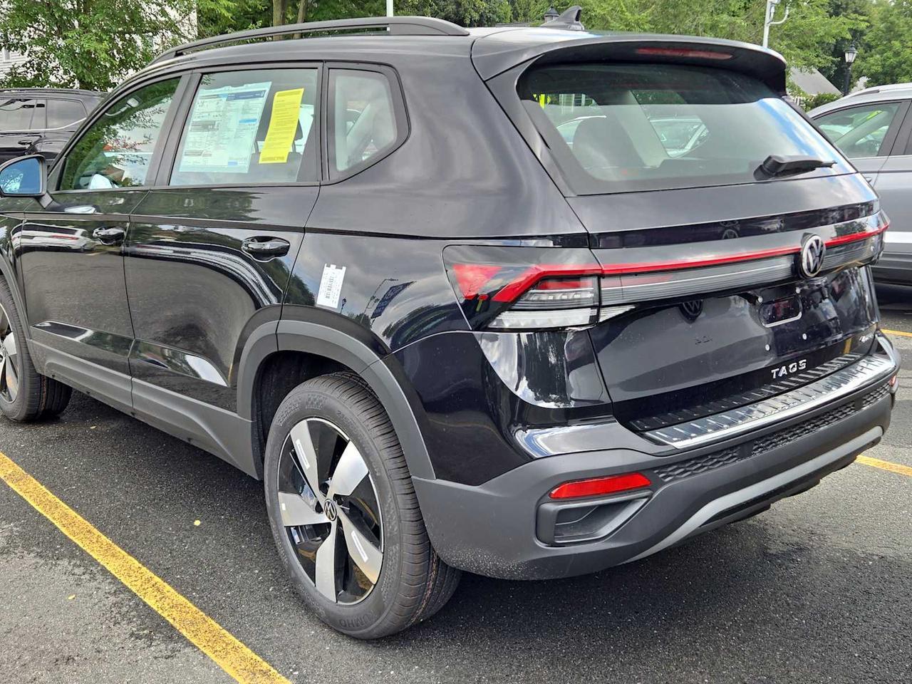 2025 Volkswagen Taos S Wellesley MA