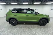 2025 Volkswagen Taos SE Black Oshkosh WI
