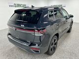 2025 Volkswagen Taos SE Black Oshkosh WI