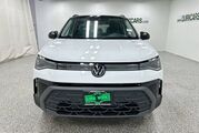 2025 Volkswagen Taos SE Black Oshkosh WI
