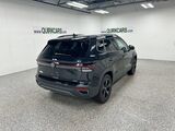 2025 Volkswagen Taos SE Black Oshkosh WI