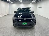 2025 Volkswagen Taos SE Black Oshkosh WI
