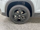 2025 Volkswagen Taos SE Black Oshkosh WI