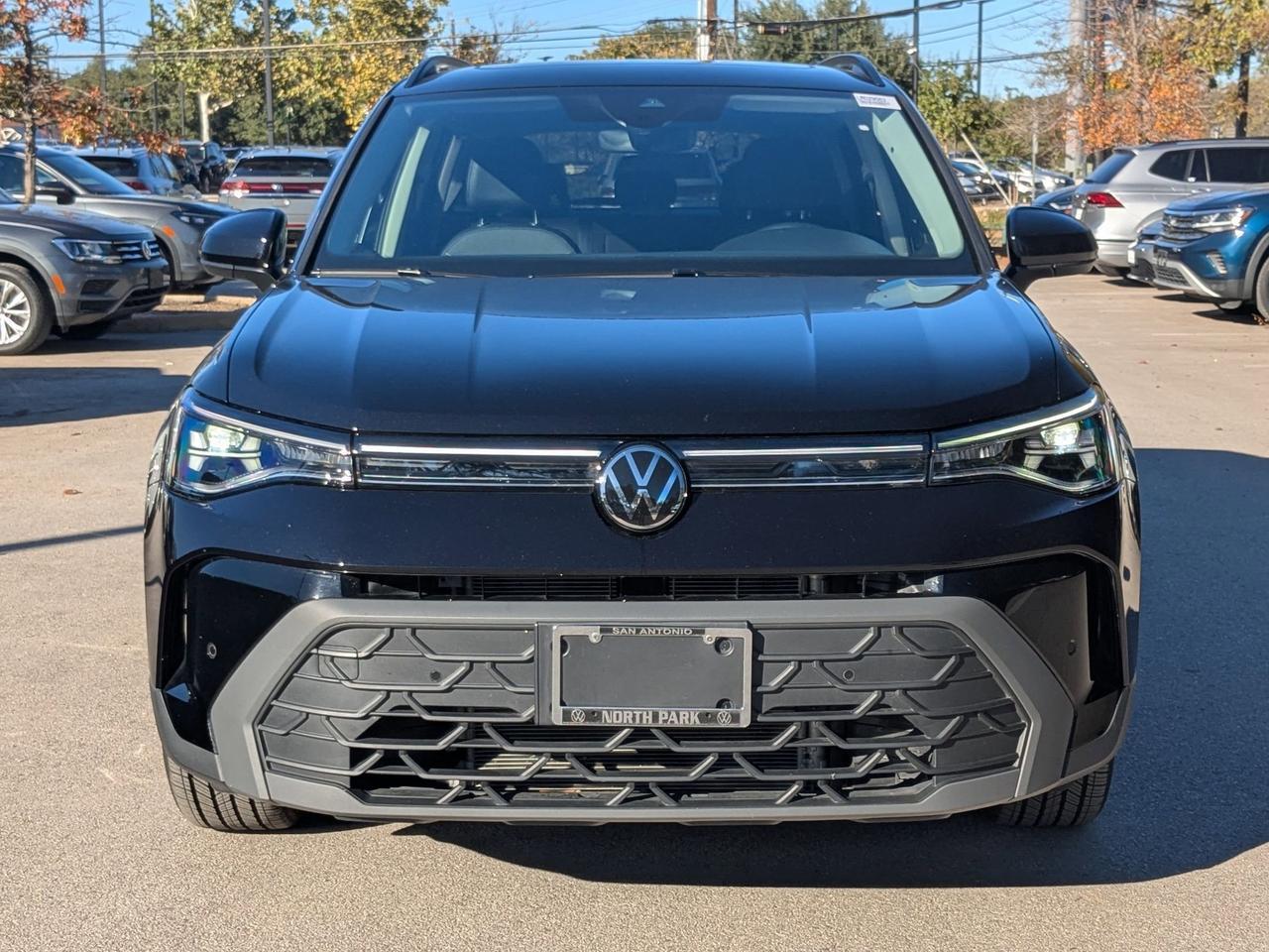 2025 Volkswagen Taos SE Black San Antonio TX