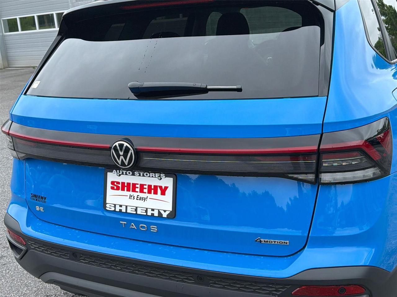 2025 Volkswagen Taos SE Black Hagerstown MD
