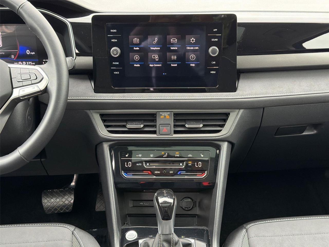 2025 Volkswagen Taos SE Black Hagerstown MD