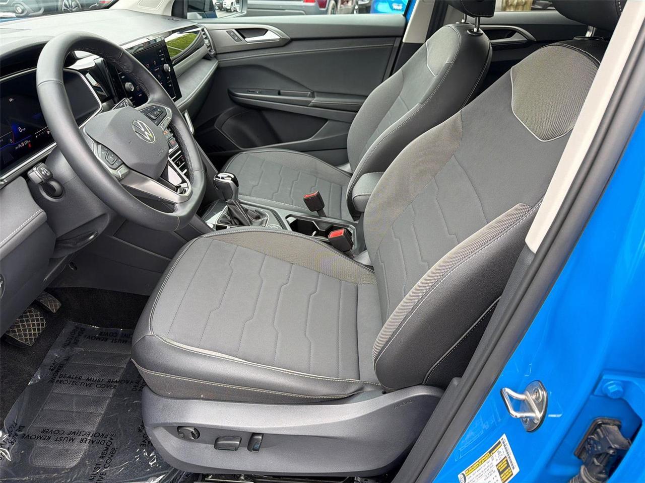 2025 Volkswagen Taos SE Black Hagerstown MD