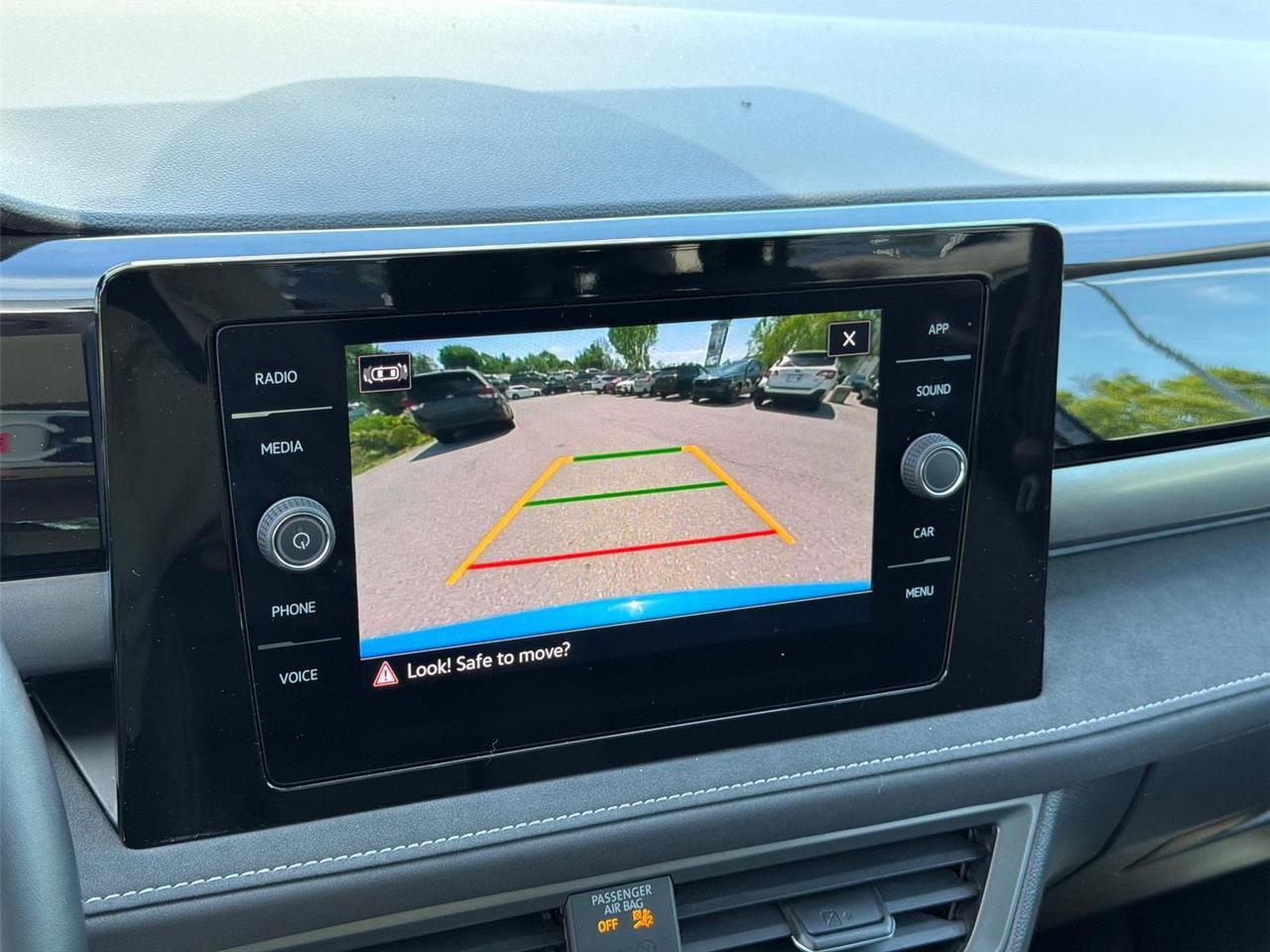 2025 Volkswagen Taos SE Black Hagerstown MD