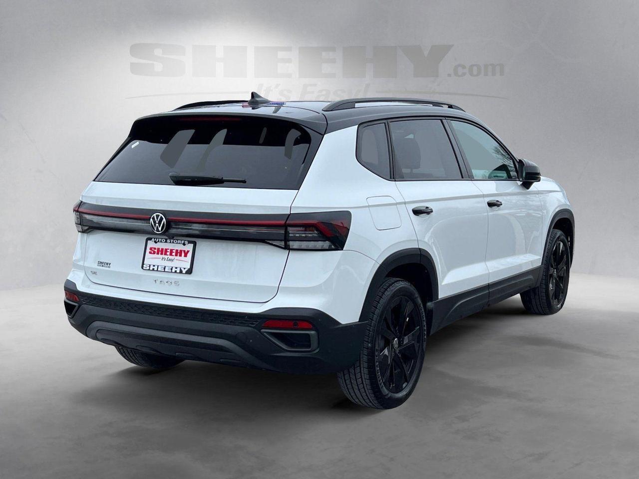 2025 Volkswagen Taos SE Black Hagerstown MD