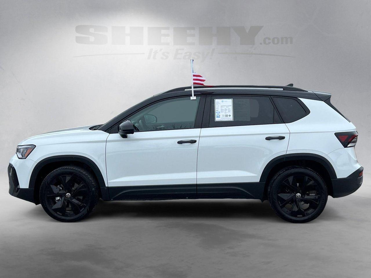 2025 Volkswagen Taos SE Black Hagerstown MD