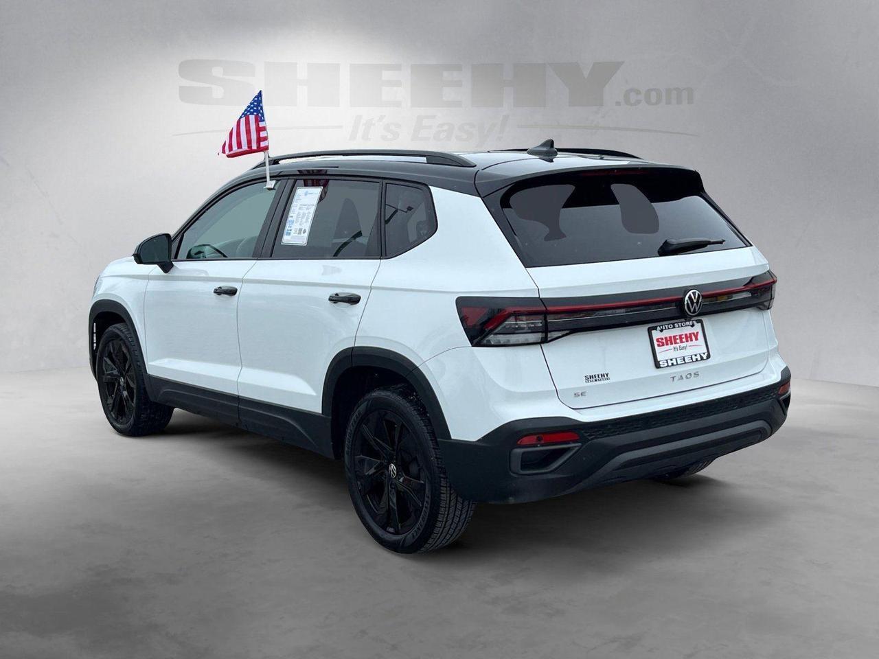 2025 Volkswagen Taos SE Black Hagerstown MD